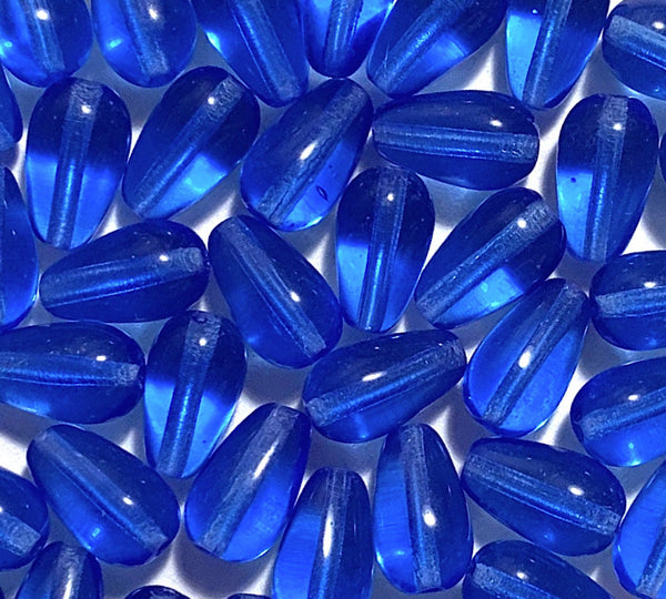 Lot of 25 10 x 6mm Czech glass sapphire blue teardrop beads - center drilled smooth drop beads C0012