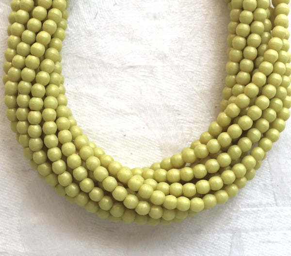 Lot of 100 3mm opaque light green Czech glass druks, Honeydew Pacifica smooth round druk beads C0701