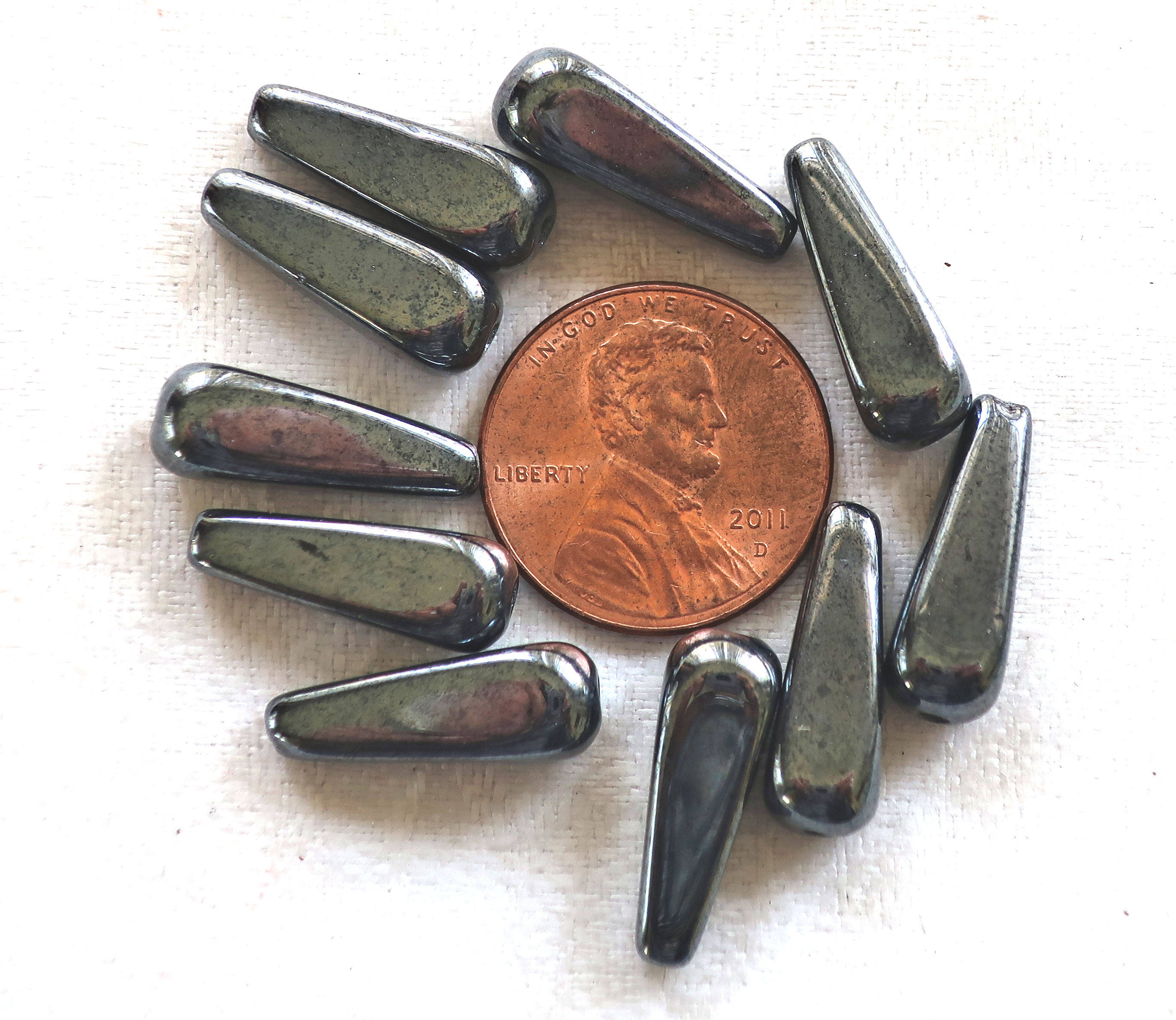 Lot of six 27 x 10mm hematite squared long teardrop Czech glass beads, large elongated tear drops C5301 - Glorious Glass Beads