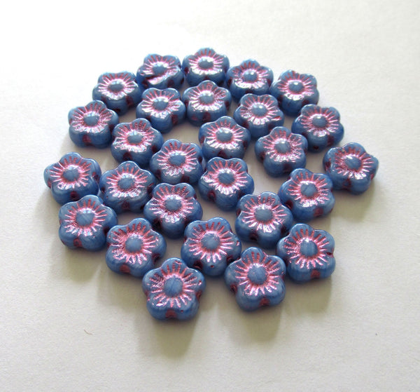 Lot of twenty 10mm Czech glass flower beads - periwinkle blue beads with a shiny pink / purple wash - C00701
