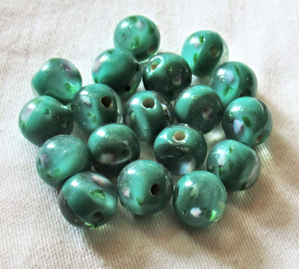 Lot of ten 10mm green smooth round floral druk beads - made in India glass flower smooth round druks C5901