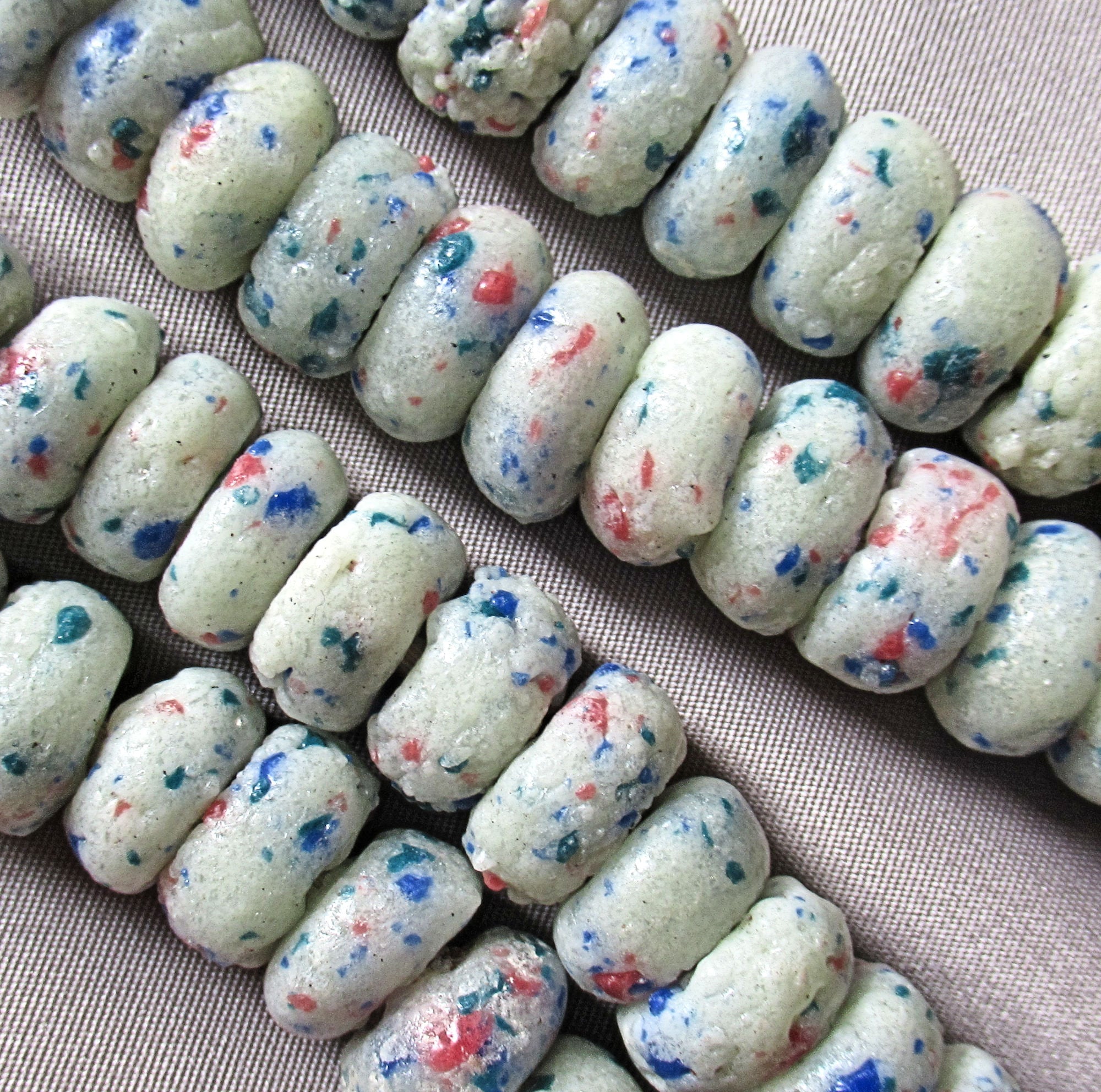 20 African recycled glass chunky spacer beads - red, white & blue speckled  - 13mm by 6 to 7mm thick, big hole, rustic, earthy beads 31110