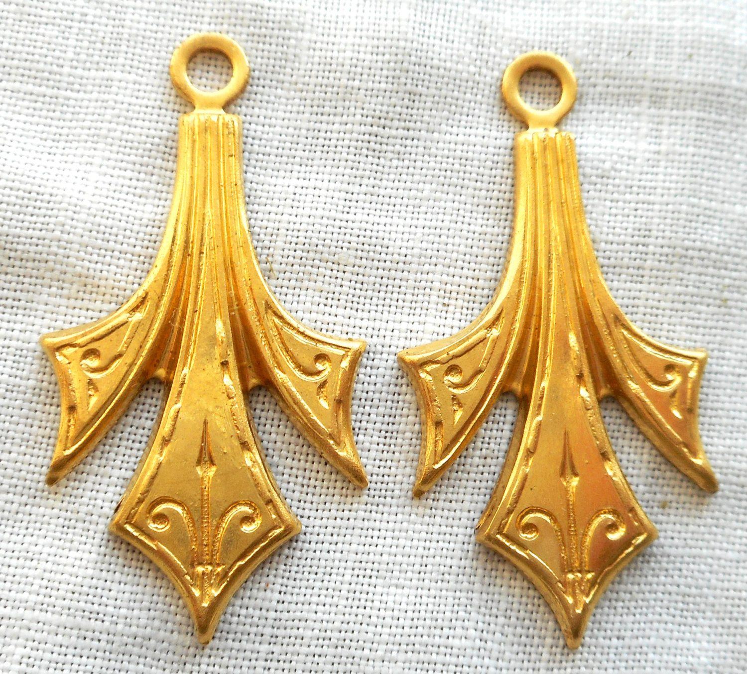 Two Raw Brass Stampings, Victorian dangles / charms, earrings 31mm x 16mm, made in the USA C4802 - Glorious Glass Beads