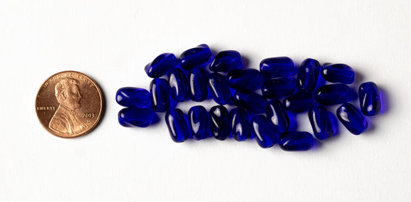 25 9mm x 6mm Cobalt Blue Czech glass twisted oval beads C0004