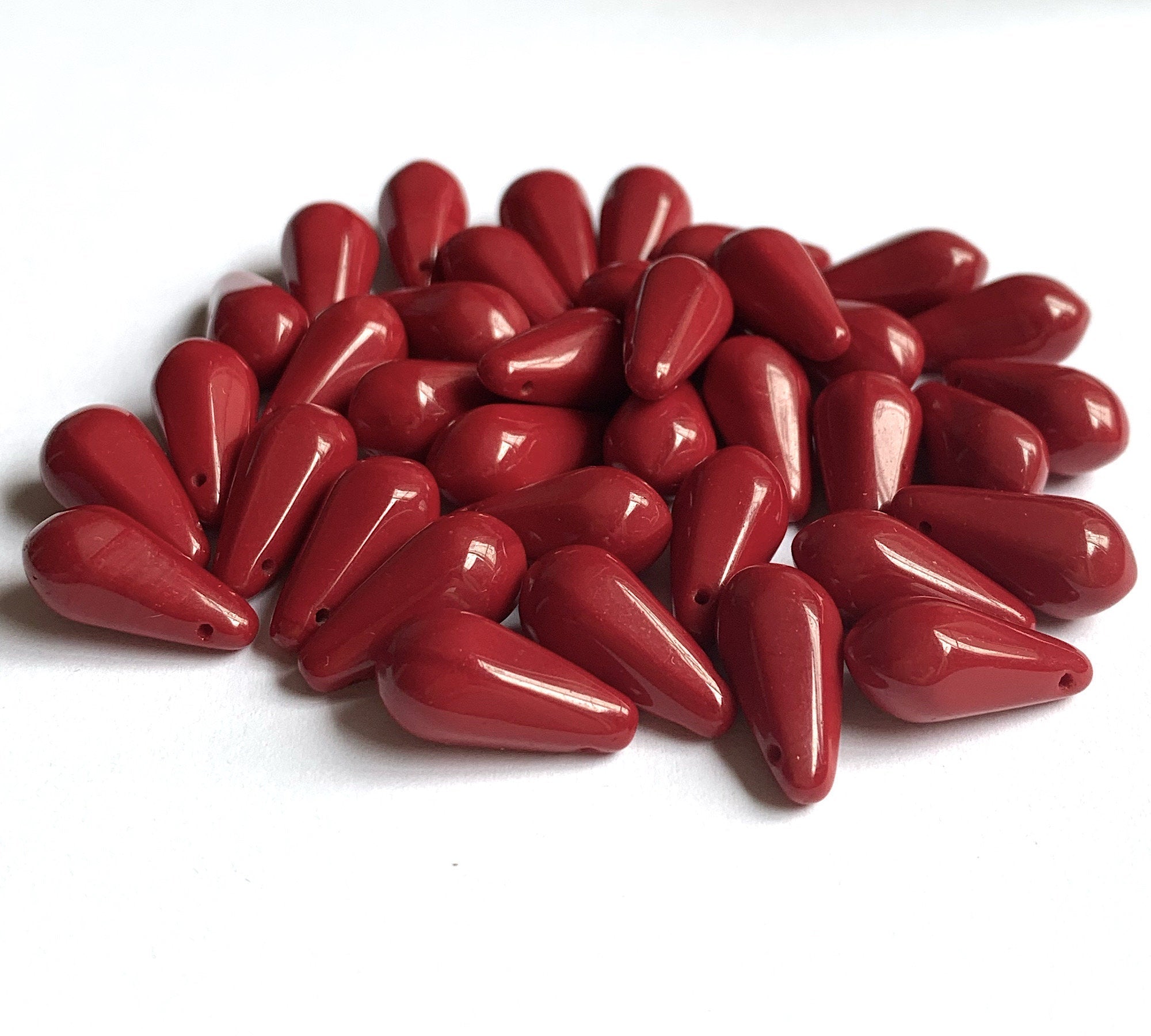 Ten large Czech glass teardrop beads - 9 x 18mm opaque blood red side drilled pressed glass six sided drops C00501