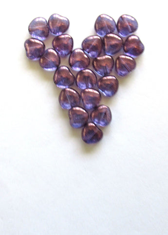 Lot of 25 Czech glass beads - 8mm Lumi Amethyst heart shaped beads C0086