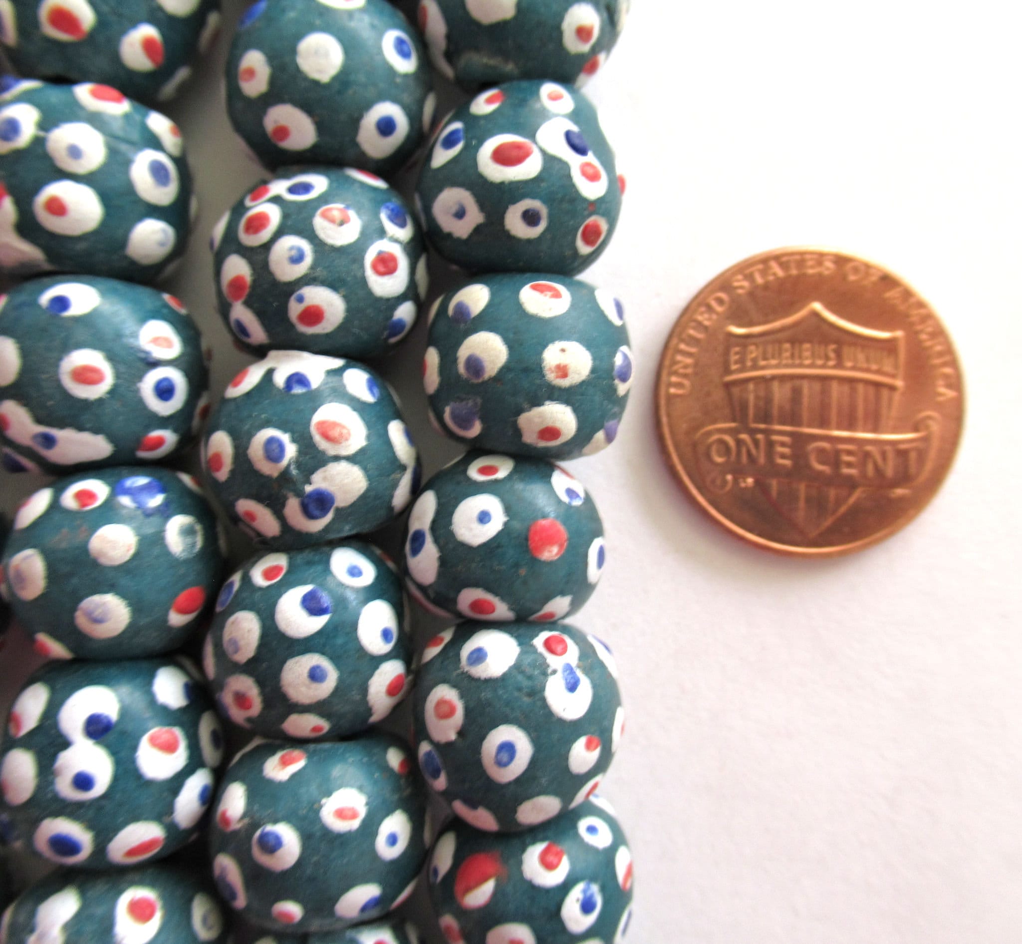 Lot of 8 African Ghana Krobo round glass evil eye beads - green beads with color mix dots - 11-12mm - big hole rustic earthy beads - C0039