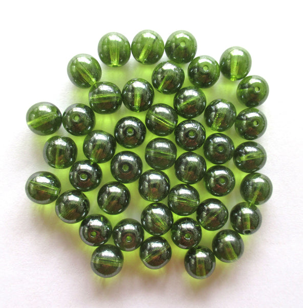 Lot of 25 8mm Czech glass druks, olivine olive green shimmer smooth round druk beads C0062