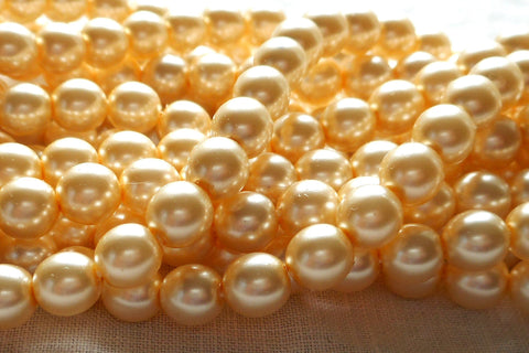 50 6mm cream glass pearl druk beads, off white Preciosa Czech round, smooth glass pearls C5450