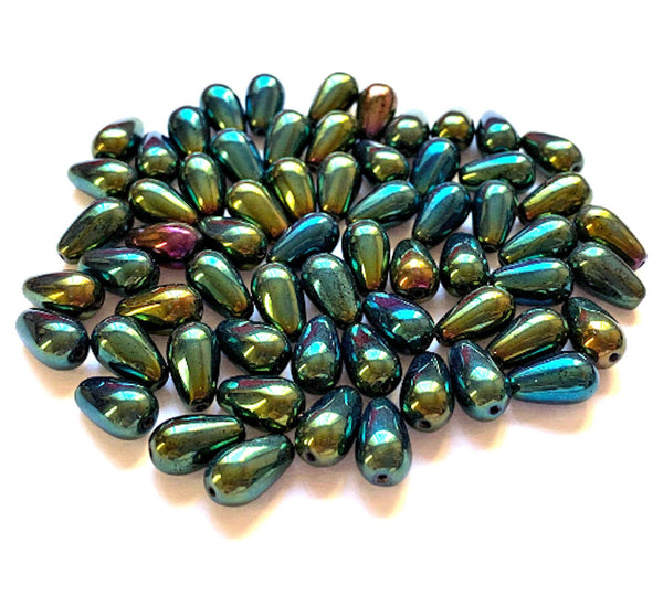 Lot of 25 10 x 6mm Czech glass green iris teardrop beads - center drilled smooth drop beads C0082