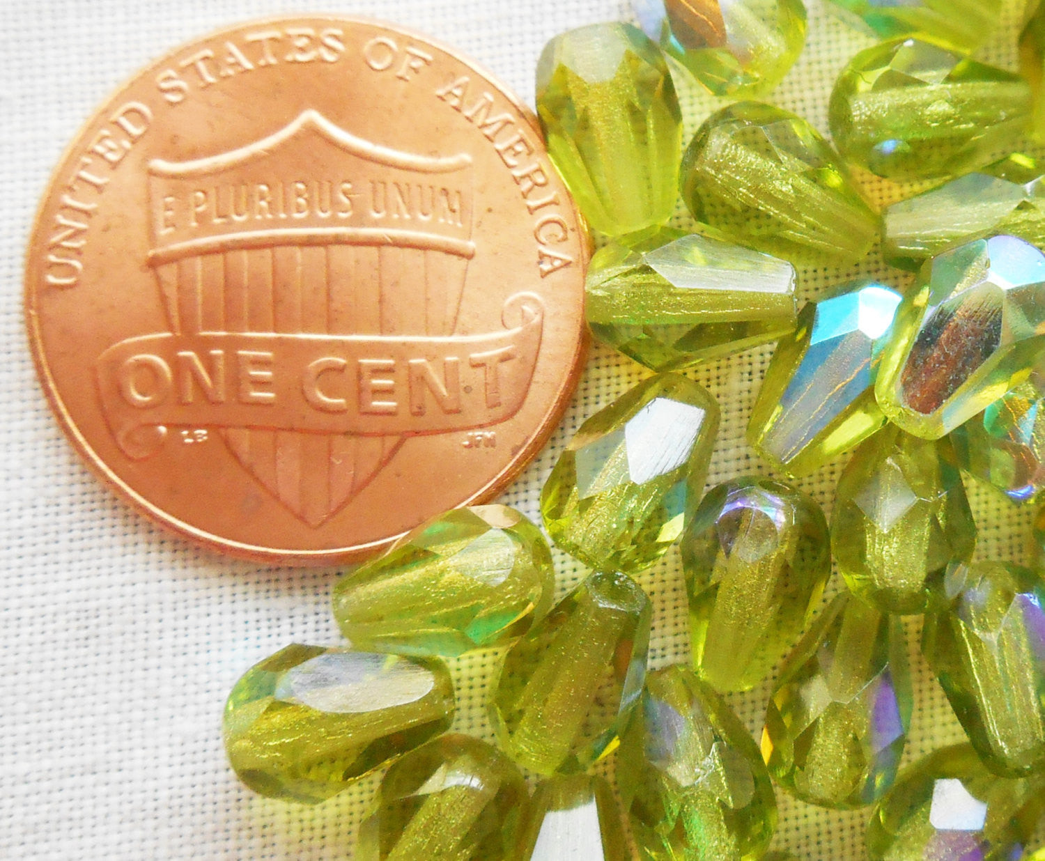 Lot of 25 7 x 5mm Olivine Green AB teardrop Czech glass beads, faceted firepolished beads C5501 - Glorious Glass Beads