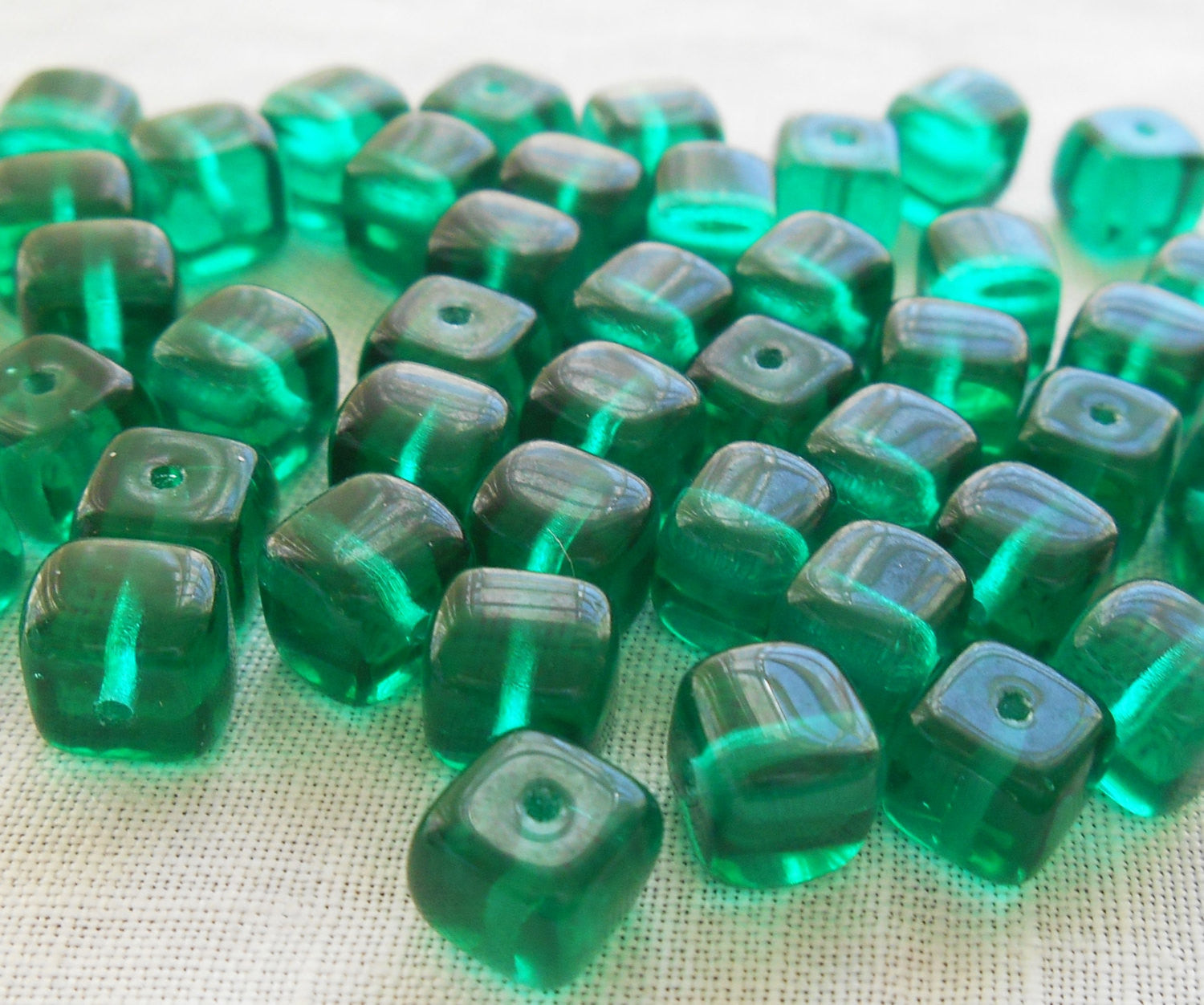 Lot of 25 Teal, Blue Green Cube Beads, 5 x 7mm Czech glass beads, C5325 - Glorious Glass Beads