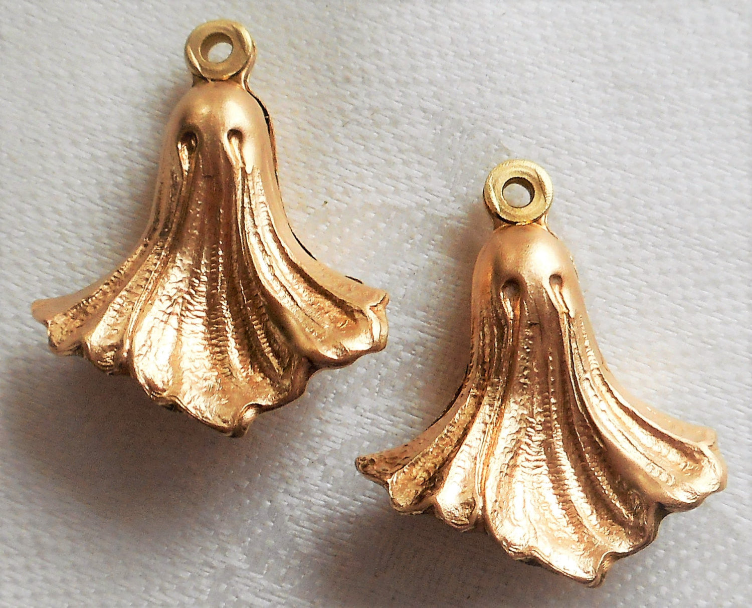 Two Raw Brass Stampings, Victorian Bell Flower earrings, two sided charms, drops, dangles 25mm x 21mm, made in the USA C48102 - Glorious Glass Beads