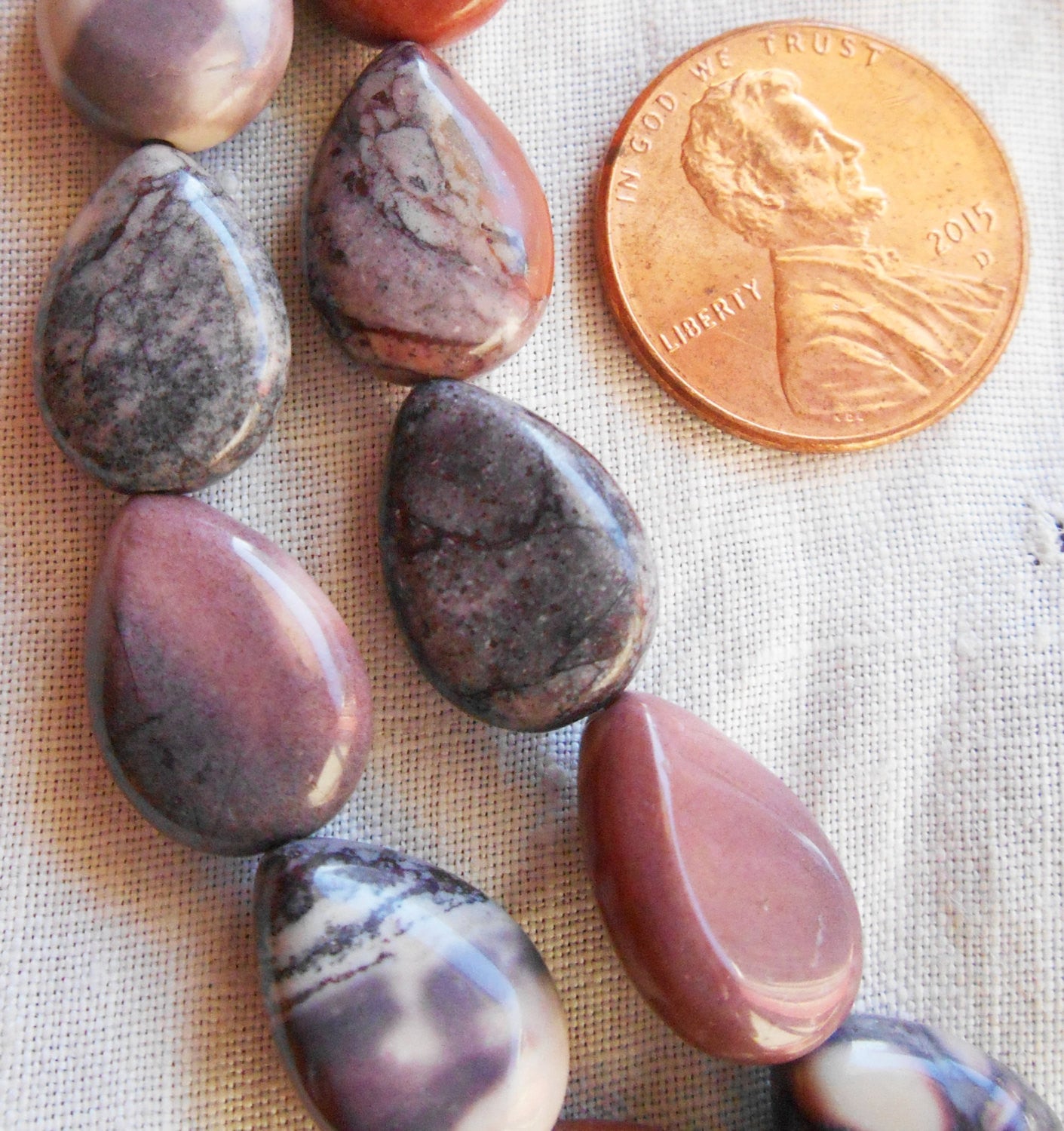 Lot of 28 14 x 10.5mm Porcelain Jasper teardrop, drop beads, 15+ inch strand C05801 - Glorious Glass Beads