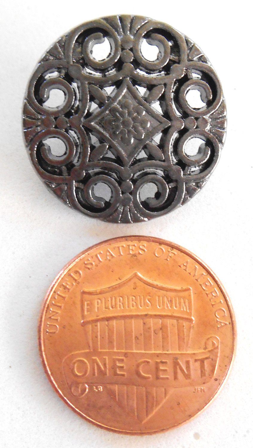 One gun metal decorative shank button with openwork, 20mm, C3011 - Glorious Glass Beads