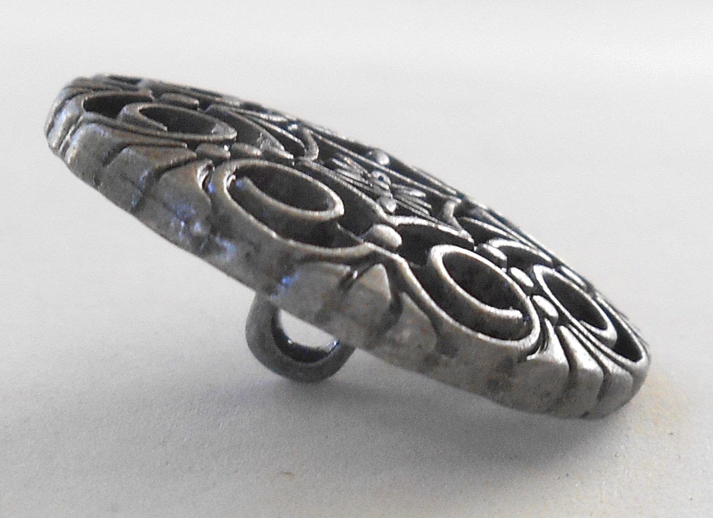 One gun metal decorative shank button with openwork, 24mm, C5311 - Glorious Glass Beads