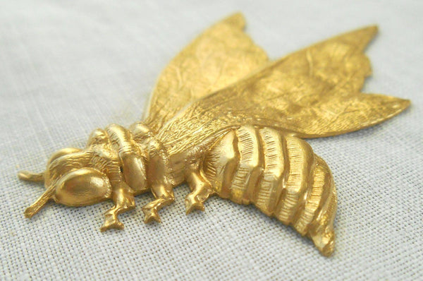 One raw brass stamping, a large art nouveau, Victorian large bumble, honey bee pendant, charm, 49mm x 52mm, made in the USA, C8501 - Glorious Glass Beads